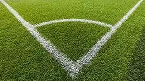 【激情对决！尤文半场0-1不敌博德闪耀，布隆贝格独中靶心，孔塞桑惊魂一幕】